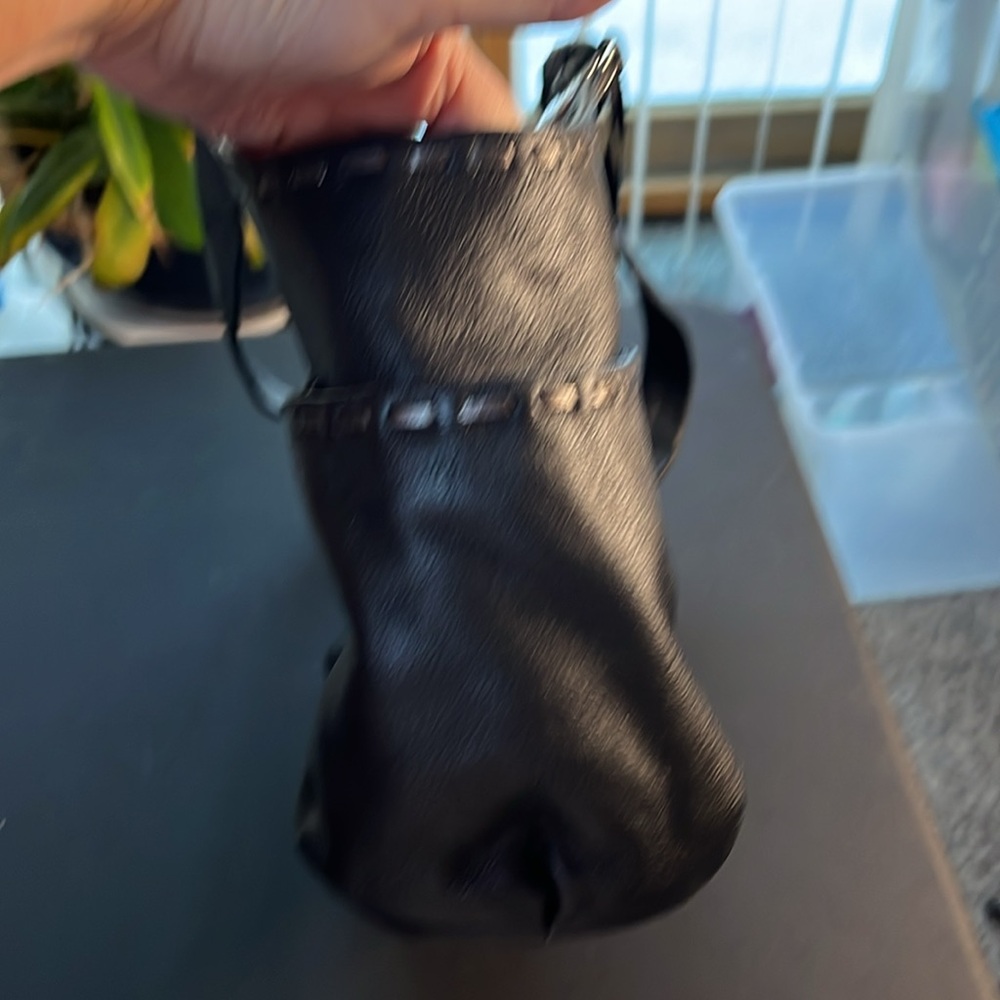 BRIGHTON Black Leather Shoulder Bag - Picture 9 of 10